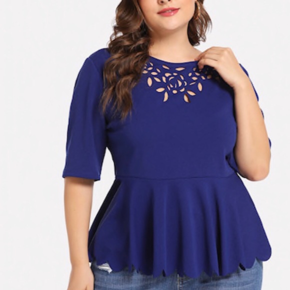 ➕Laser Cut Scalloped Hem Peplum Top - Picture 2 of 6